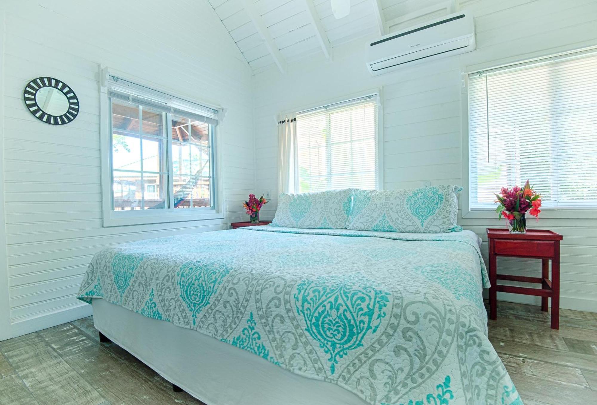 Blue Bahia Resort Sandy Bay Екстер'єр фото
