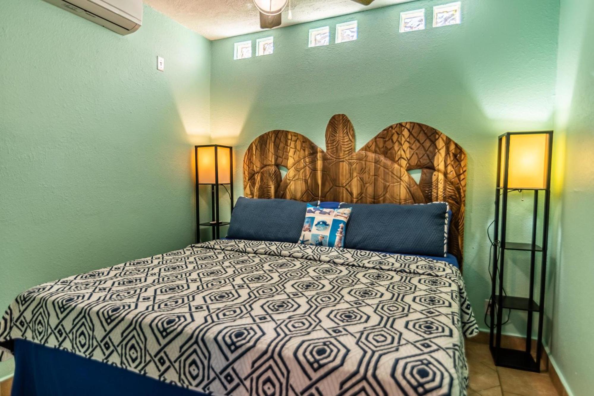 Blue Bahia Resort Sandy Bay Екстер'єр фото